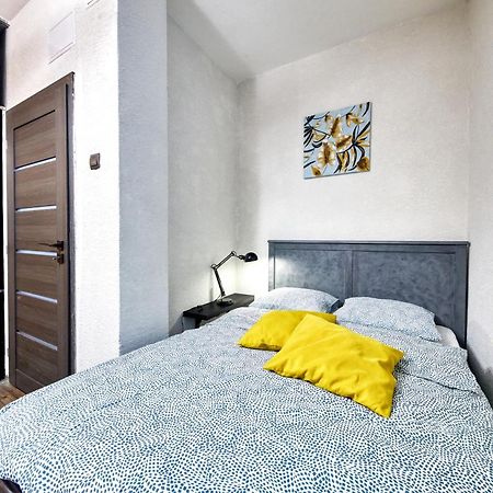 Mahalo Apartment Bratislava Exteriör bild